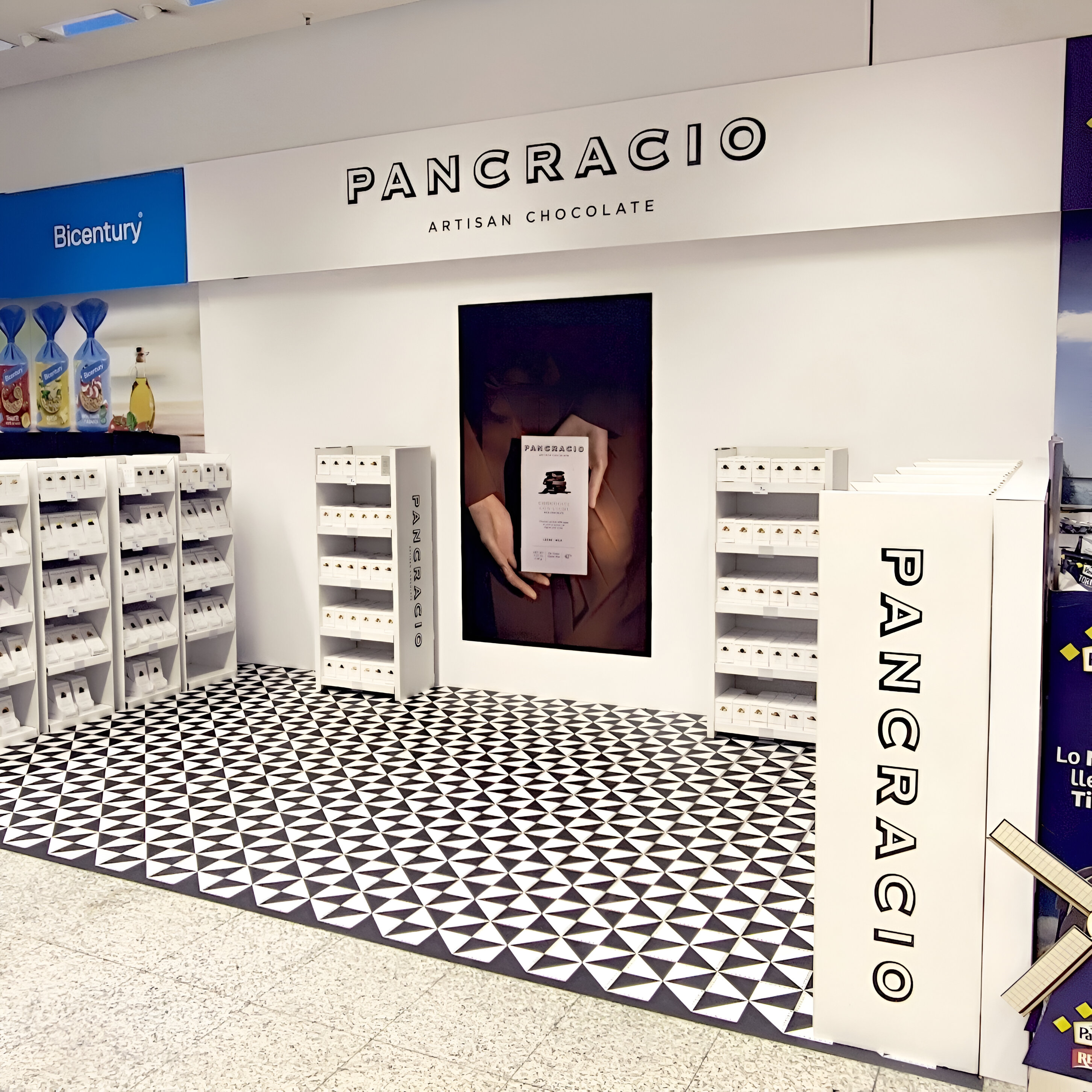 Pancracio — El Corte Inglés Sanchinarro - detalle